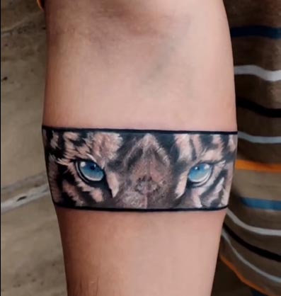 tiger blue eyes armband tattoo realistic black and grey male forearm