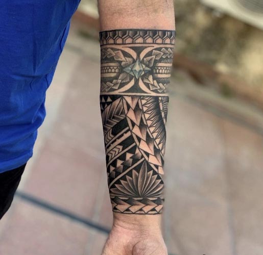 armband freehand tattoo polynesian samoan half sleeve