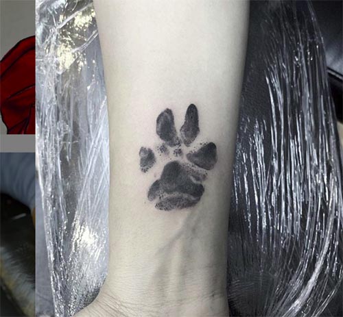 paw tattoo design black