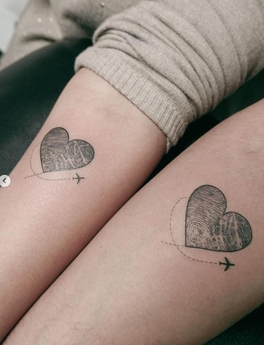 32 Minimalist Tattoos For Families & Their Meaning