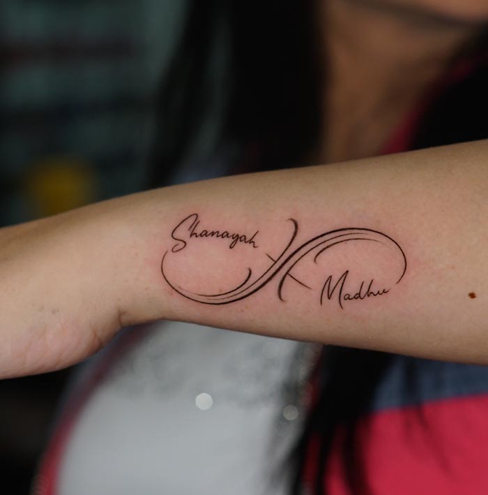infinity with names shanayah madhu girl forearm