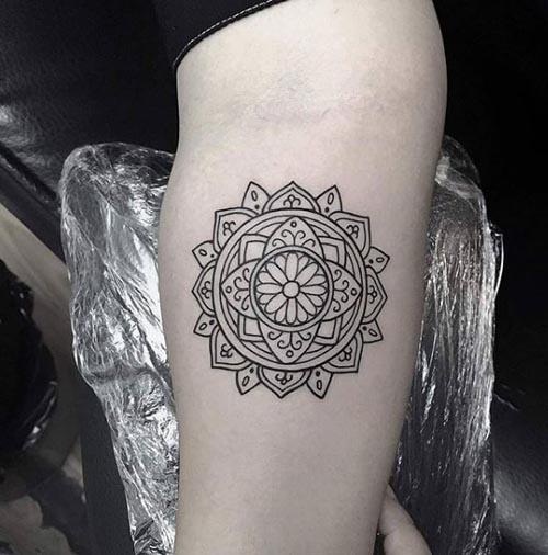 mandala tattoo on leg