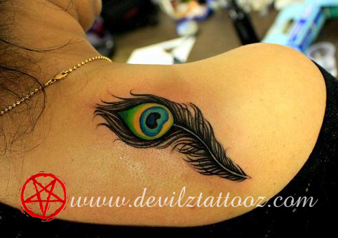 peacock feather tattoo art shoulder back