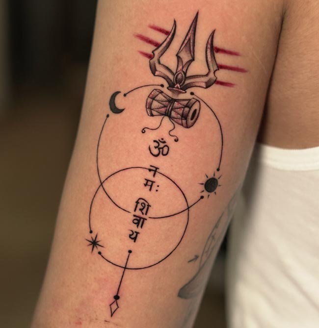 trishul tripundra damru hindi om namah shivay sun moon 2 circles tattoo male tricep
