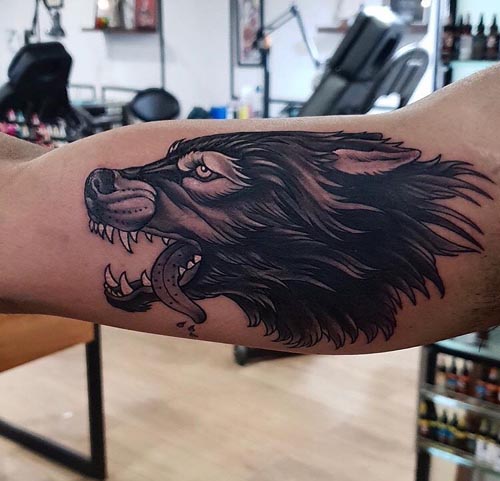 wolf tattoo design for bicep
